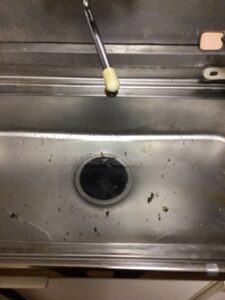 台所　キッチン　排水詰まり　高圧洗浄